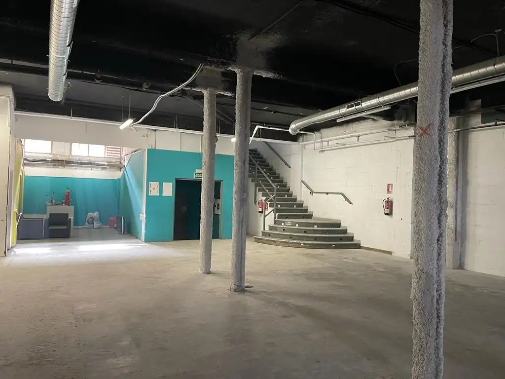 Nave industrielle à louer à Centre, imagen 3