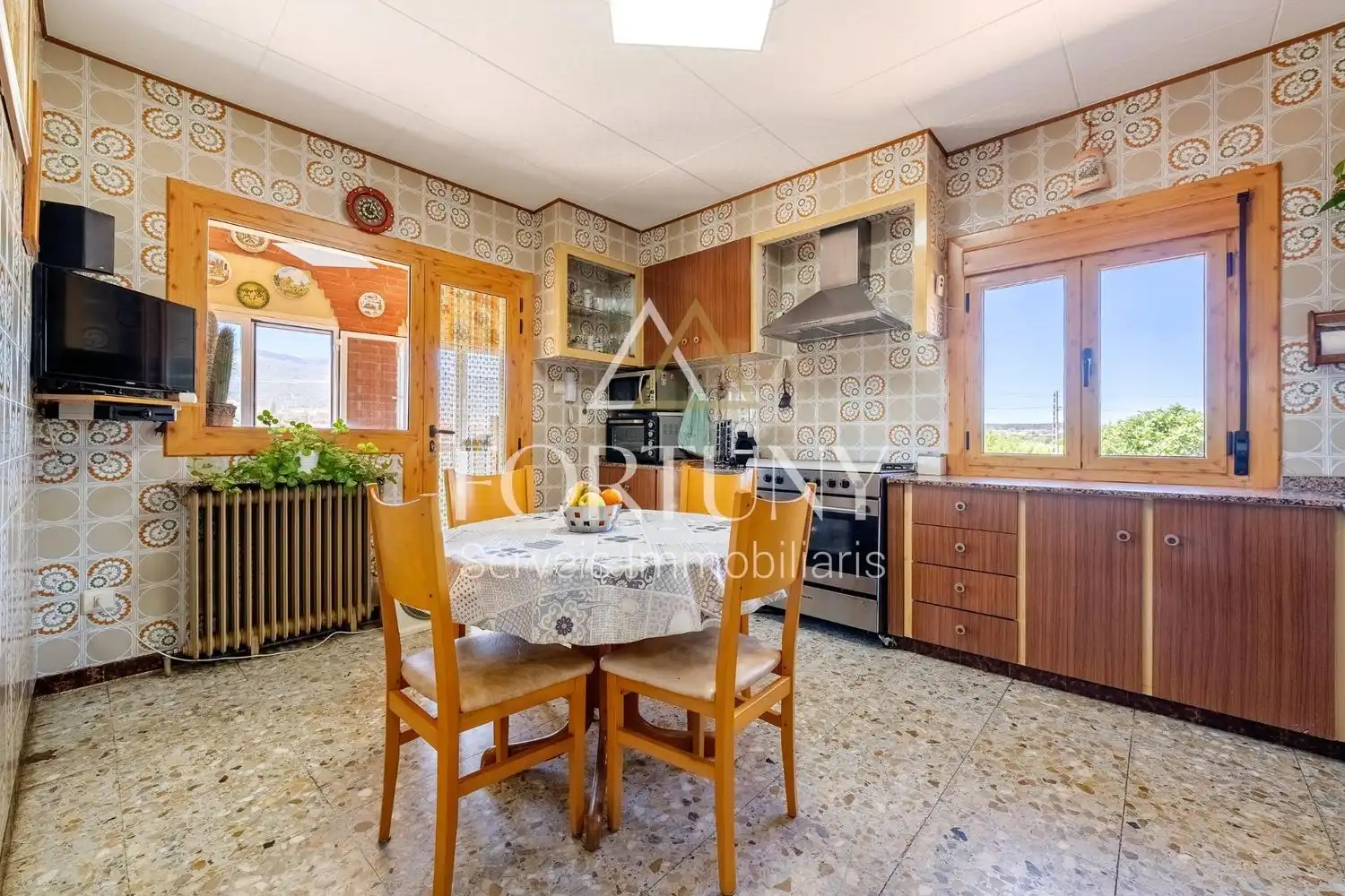 Cocina de Casa o chalet en venta en L'Espluga de Francolí con Piscina