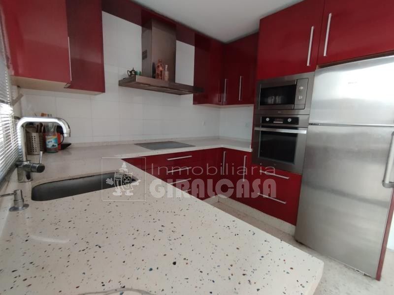 Single-family semi-detached for sale