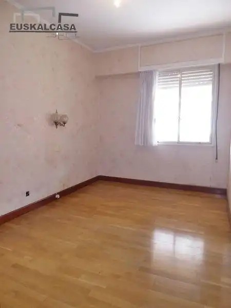 Habitación de Piso en venta en Bilbao  con Terraza