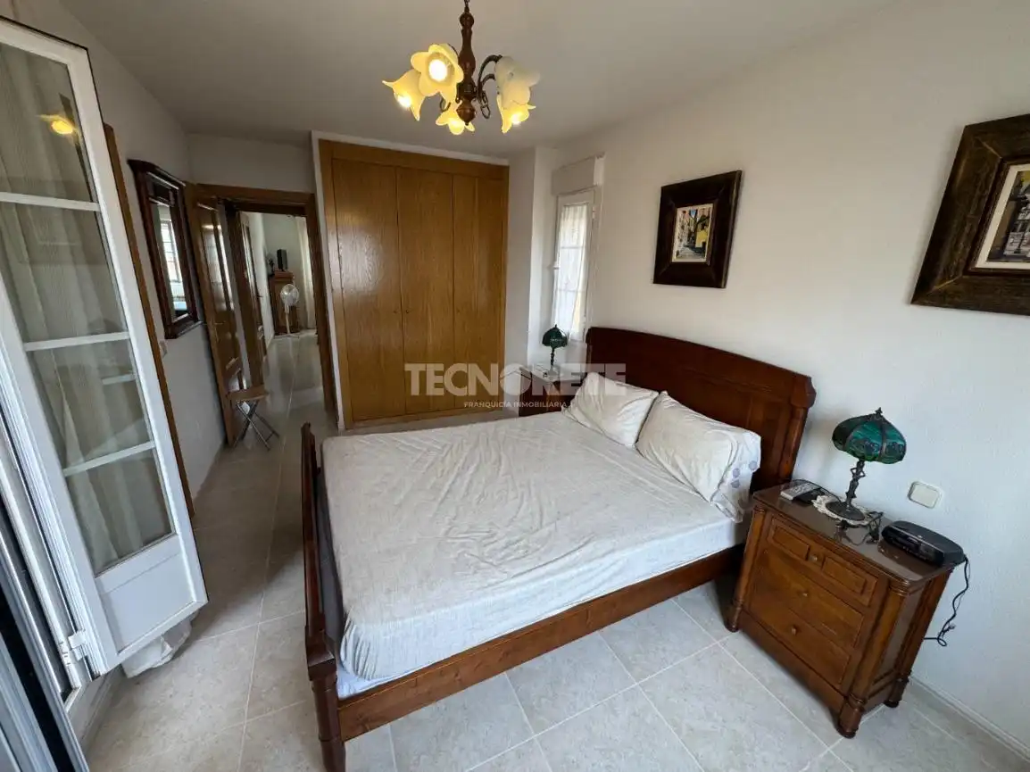 Casa aparellada amb terrassa en venda a Yunquera de Henares, imagen 36