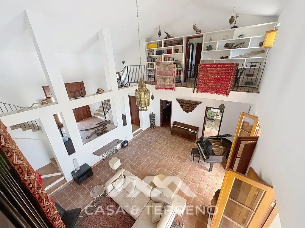 Sala de estar de Casa o chalet en venta en Alcaucín con Aire acondicionado, Calefacción y Jardín privado
