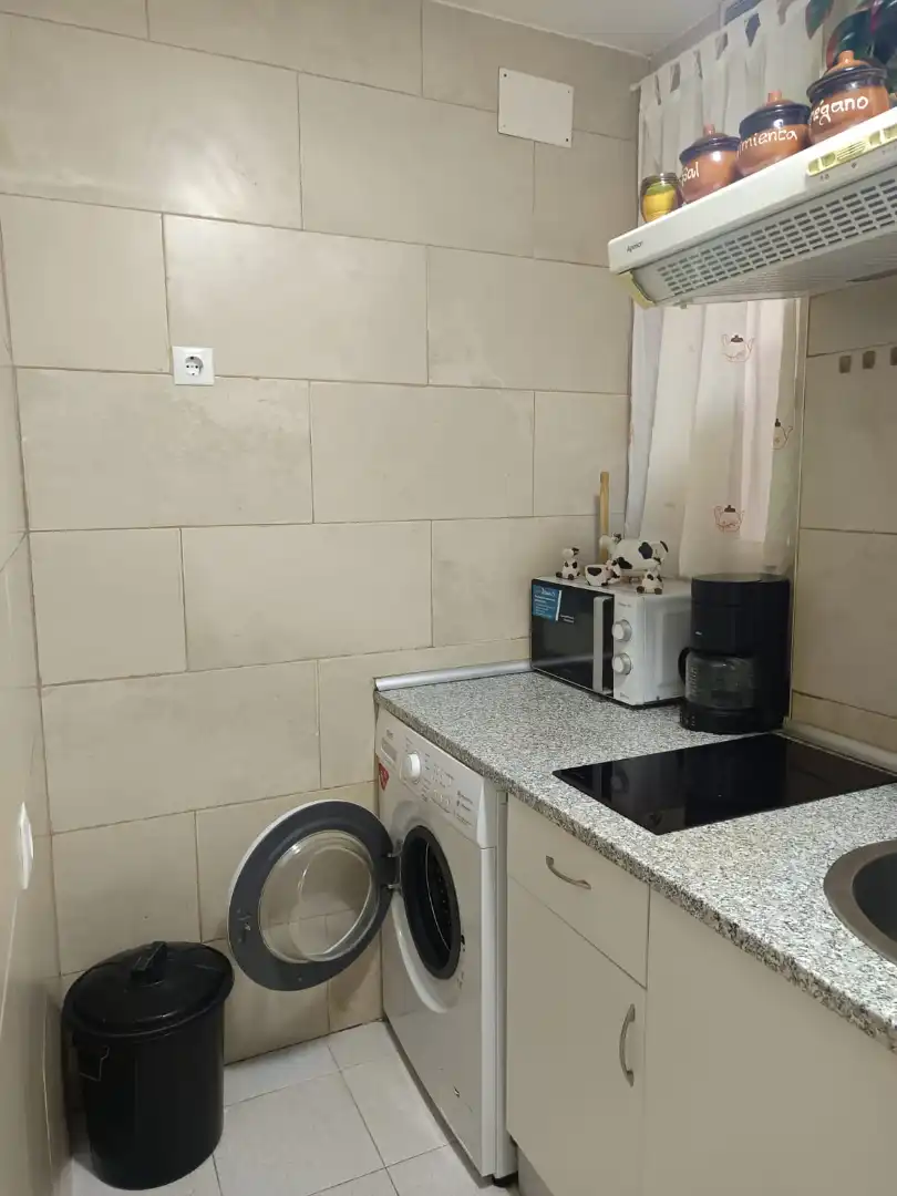 Cuina de Pis en venda en Huelva amb Aire condicionat, Calefacció i Moblat