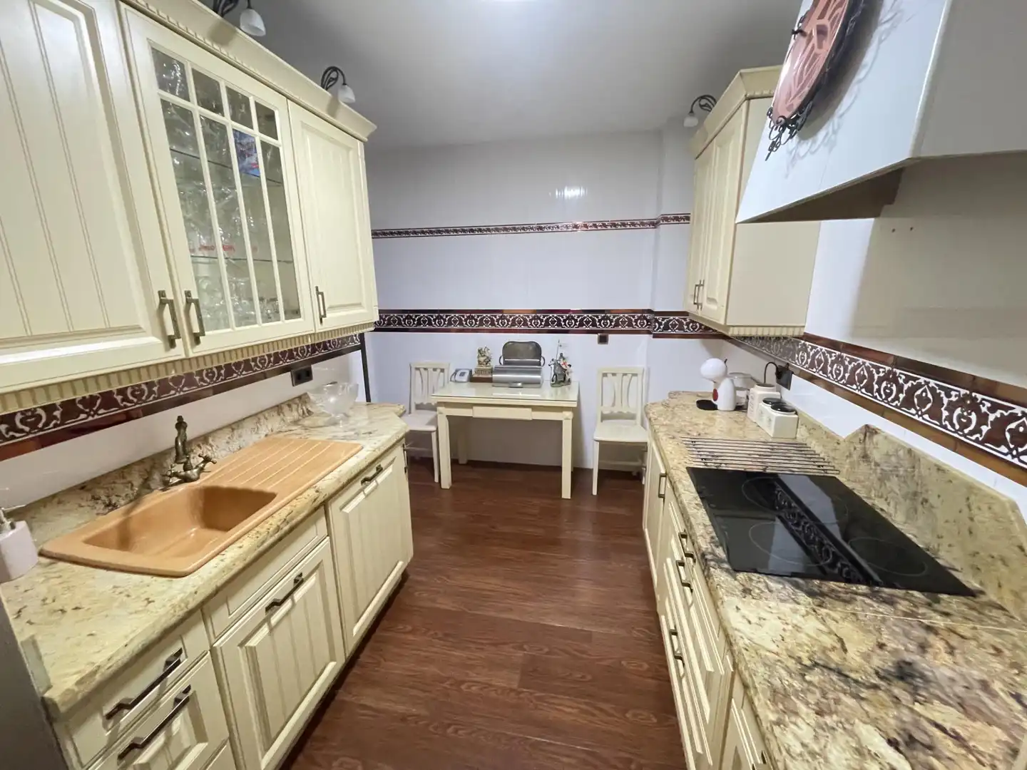 Casa con terraza en venta en Calle Calle Burgos 11, imagen 2