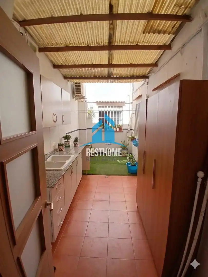 Vista exterior de Planta baja en venta en Cullera con Terraza y Trastero