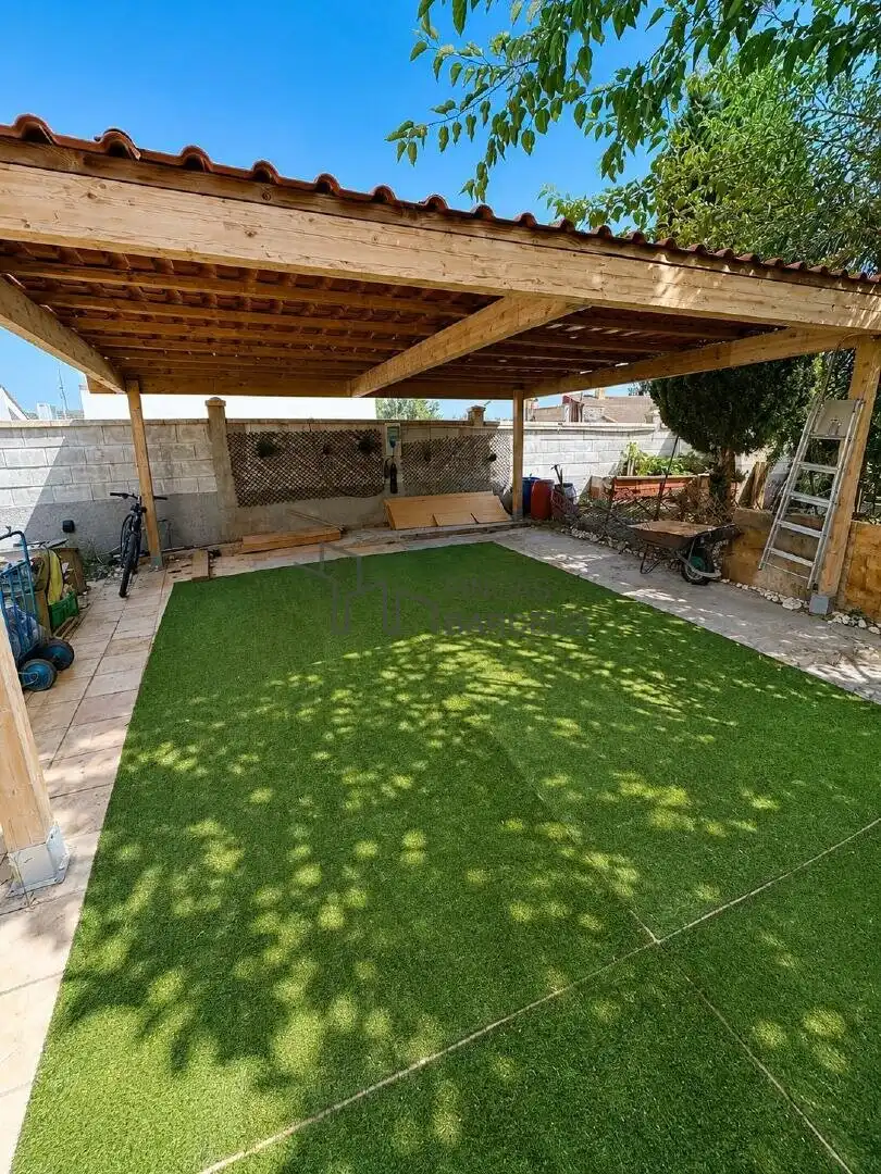 Terrassa de Casa o xalet en venda en Cadrete