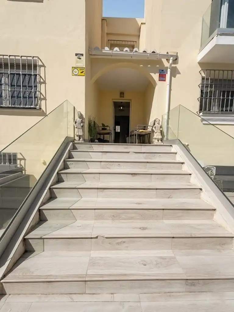 Terrassa de Casa o xalet en venda en Torremolinos amb Aire condicionat, Calefacció i Jardí privat