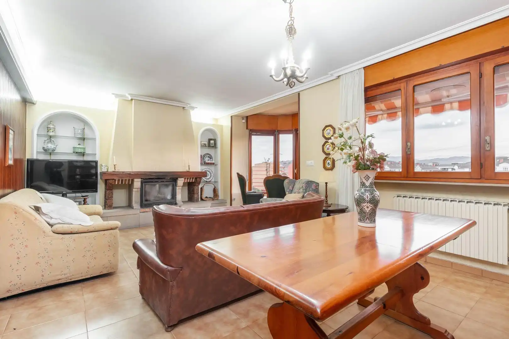 Sala de estar de Casa o chalet en venta en Siero con Calefacción, Jardín privado y Parquet