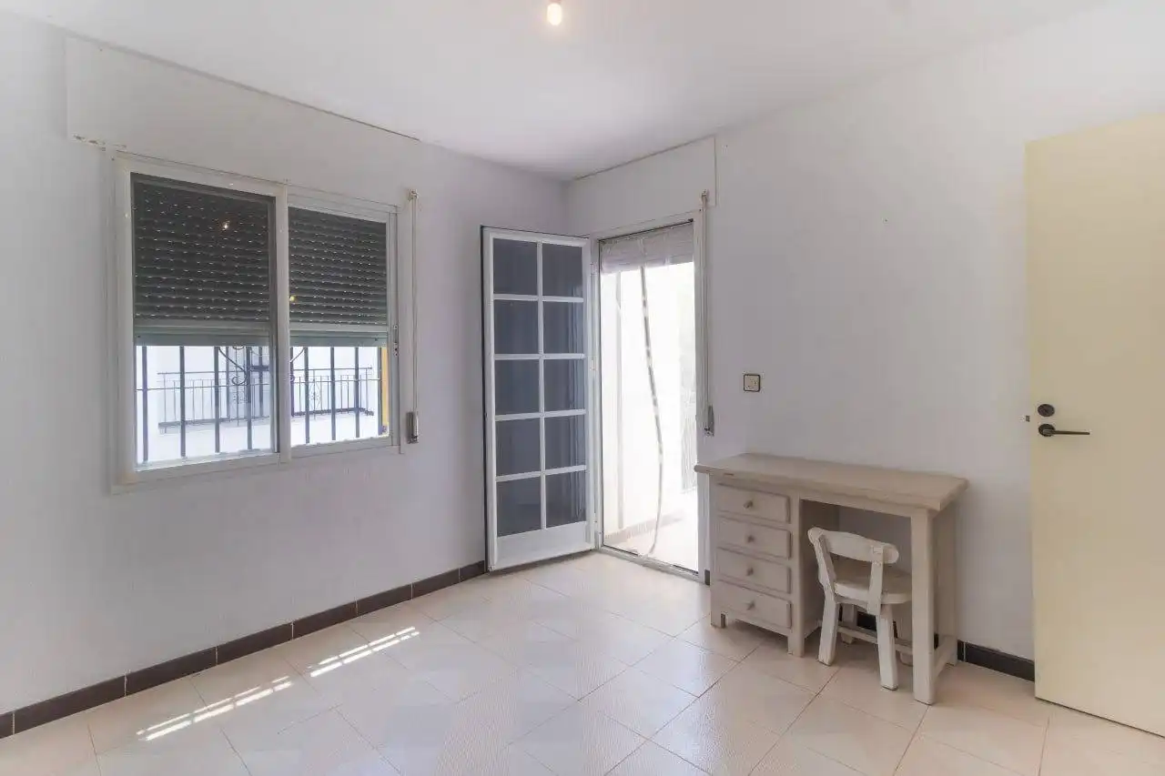 Dormitori de Casa o xalet en venda en Salobreña amb Aire condicionat, Terrassa i Piscina comunitària