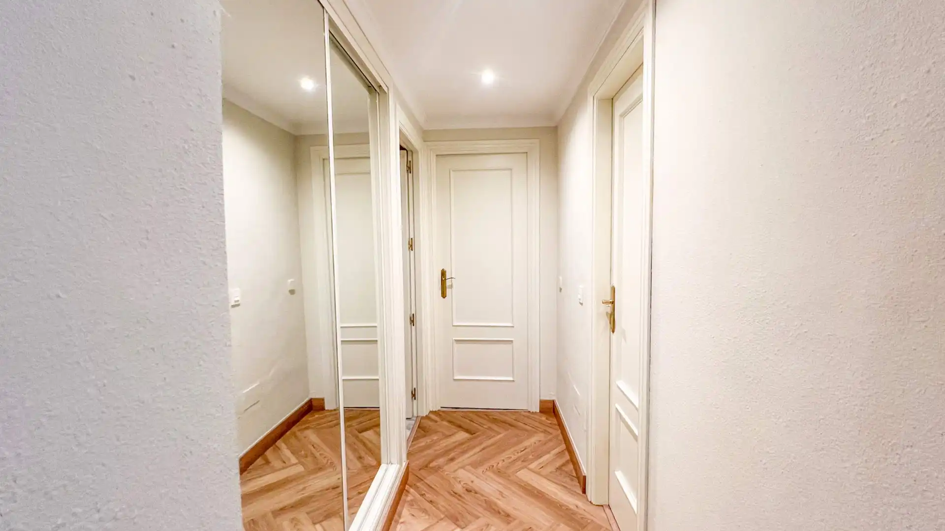 Apartament en venda en Marbella amb Terrassa i Piscina comunitària