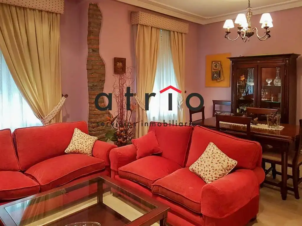 Sala de estar de Piso en venta en Santander con Calefacción y Amueblado