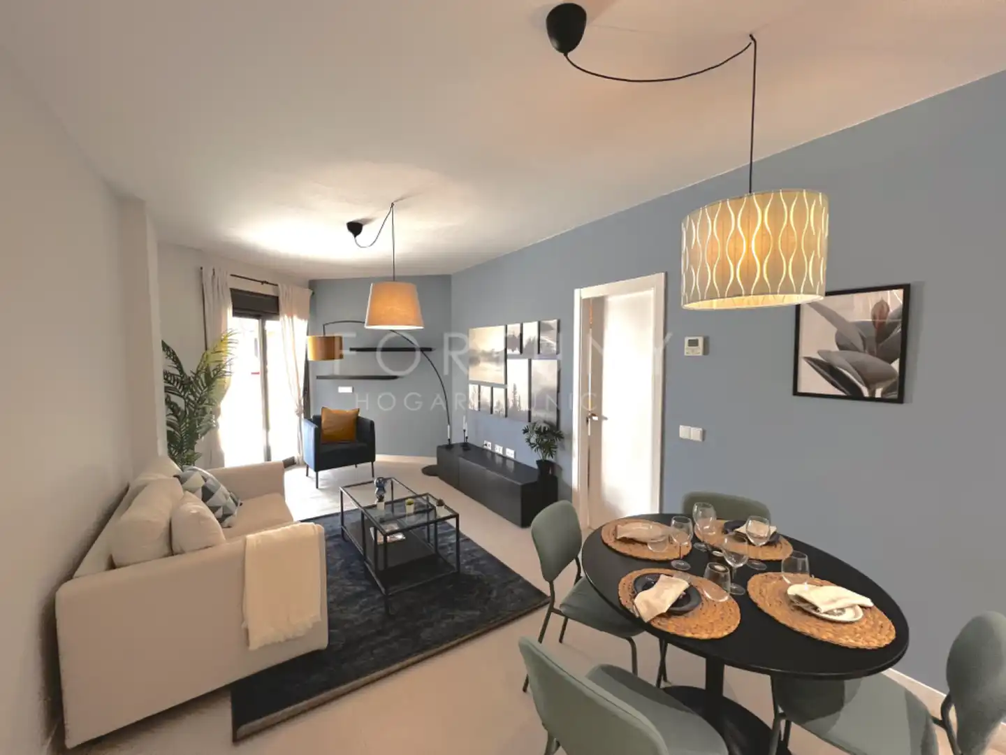 Flat with pool for sale in Calle Reino Unido 2