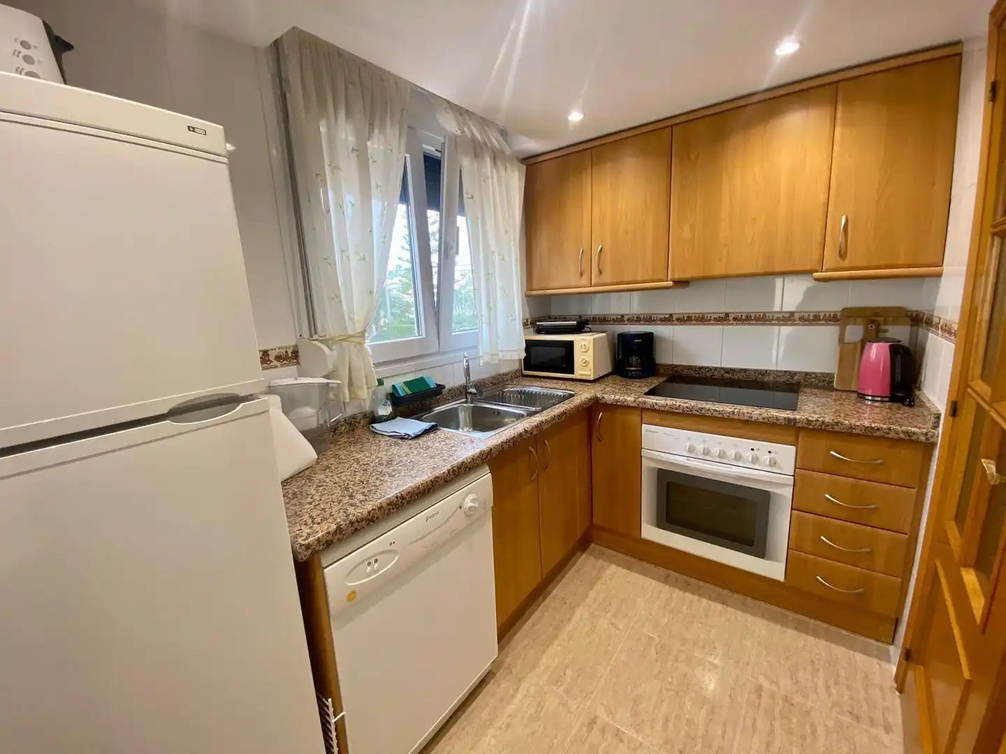 Cuina de Apartament en venda en Calpe / Calp amb Terrassa i Piscina comunitària