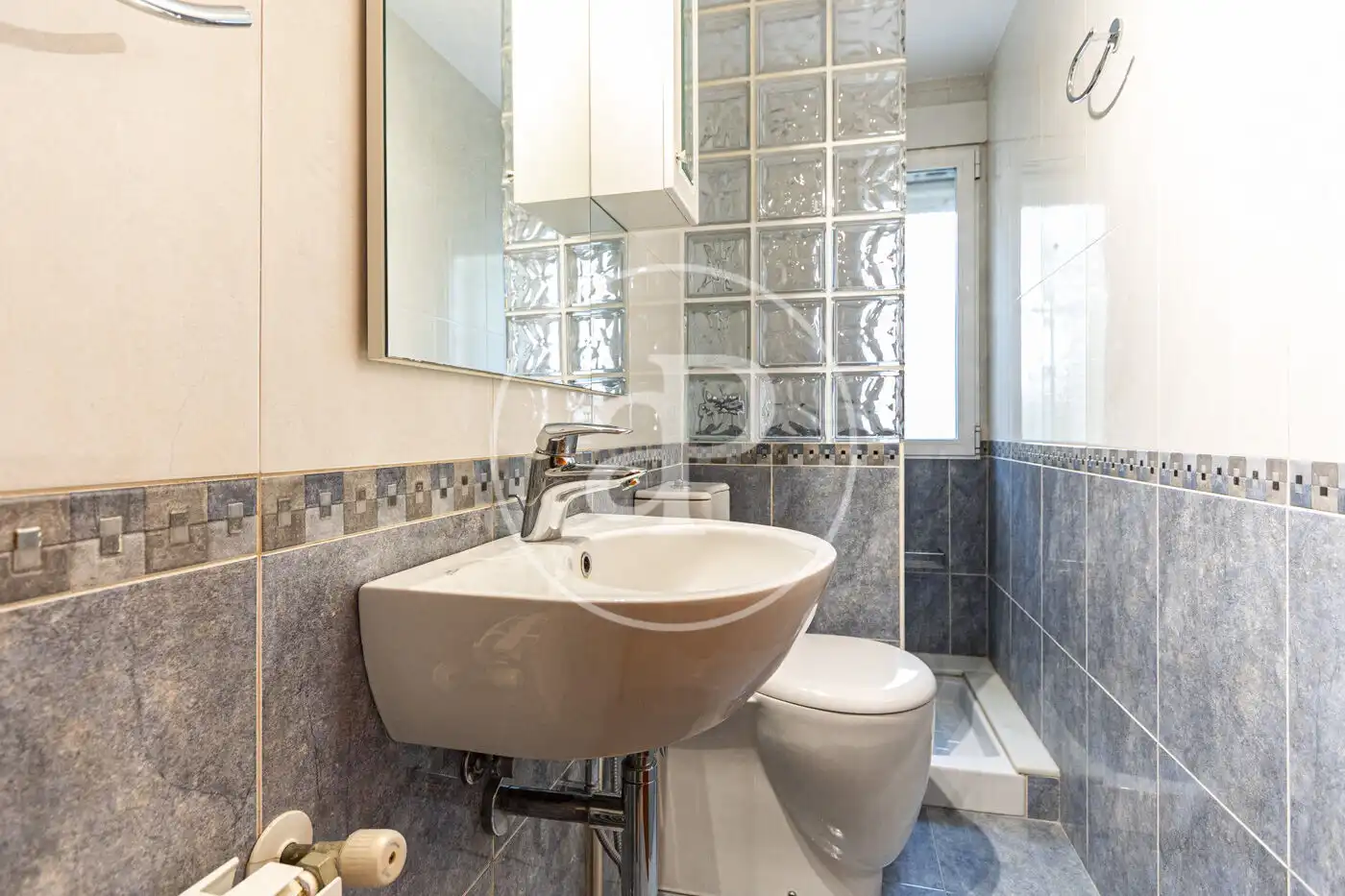Bathroom of Houses for sale in Torrent  with Air Conditioner, Heating and Private garden