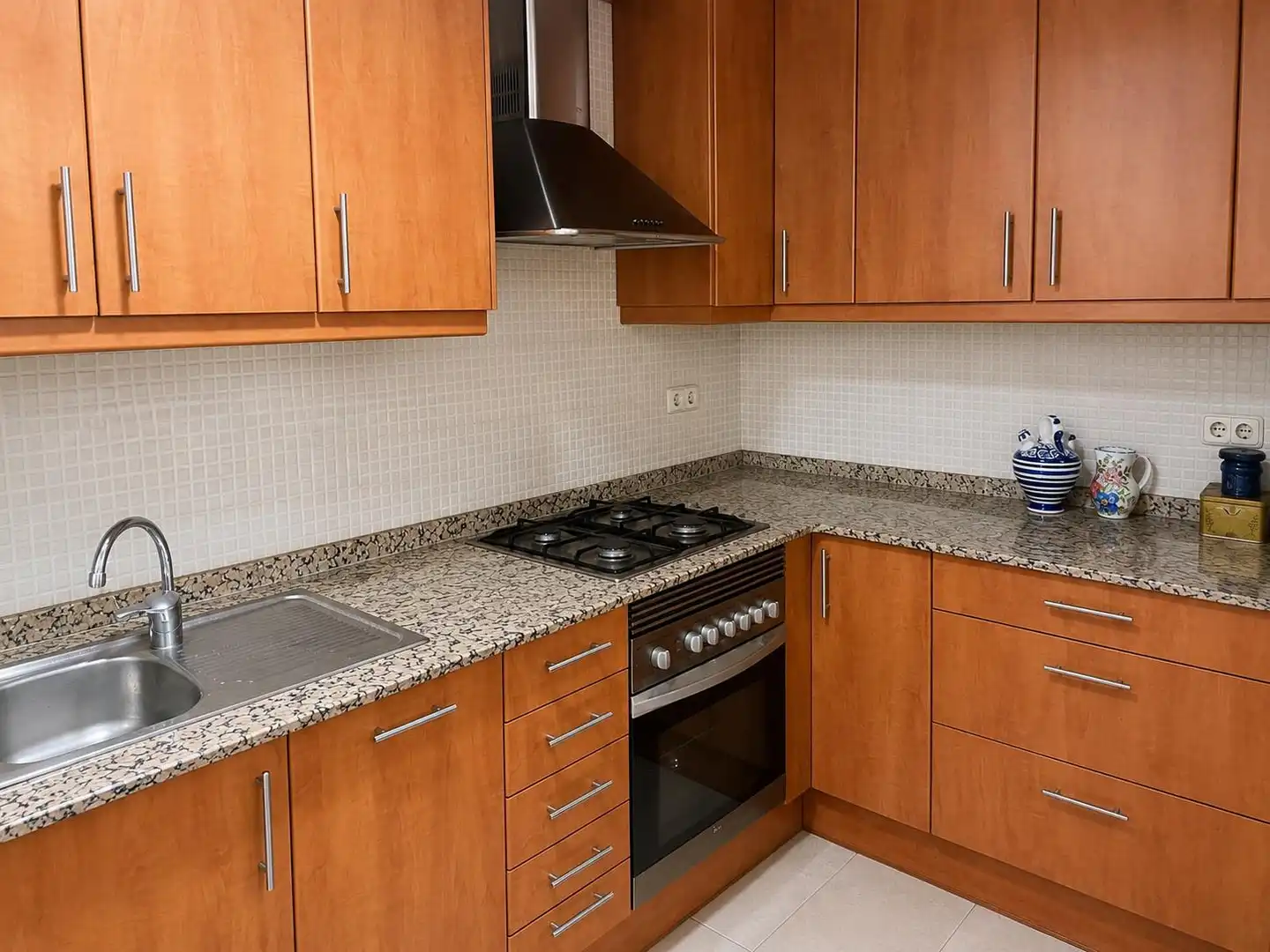 Piso con terraza en venta en Carrer de la Lleialtat
