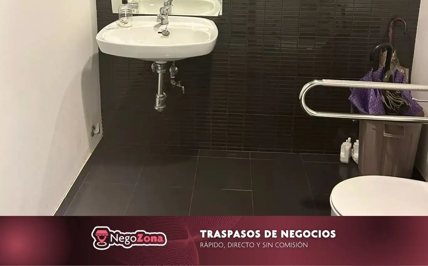 Business premises for transfer in Rúa San Froilán 44, imagen 5