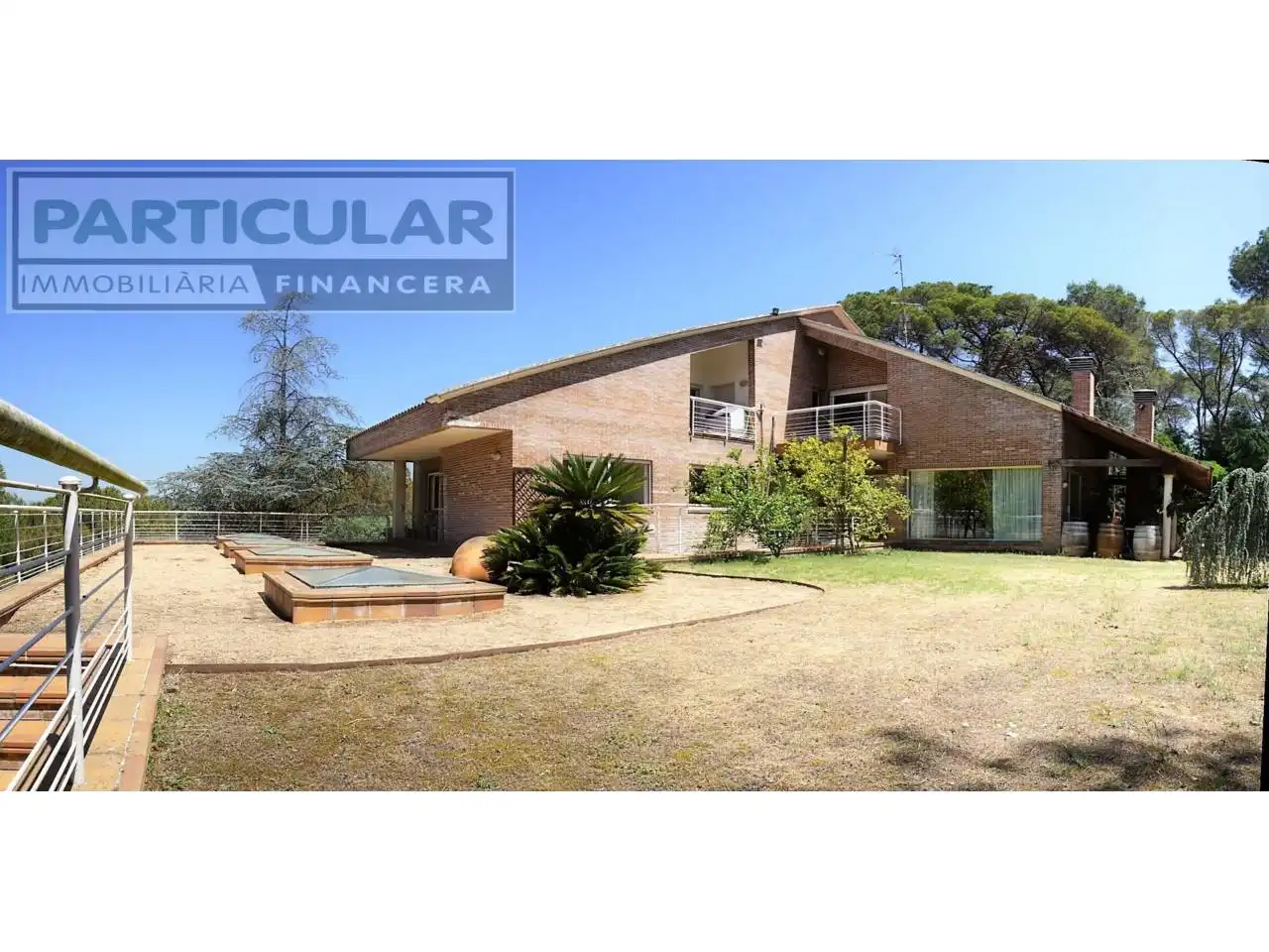 Villa avec piscine à vendre à Vallromanes