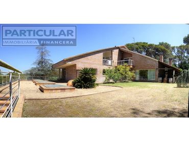 Chalet con piscina en venta en Vallromanes