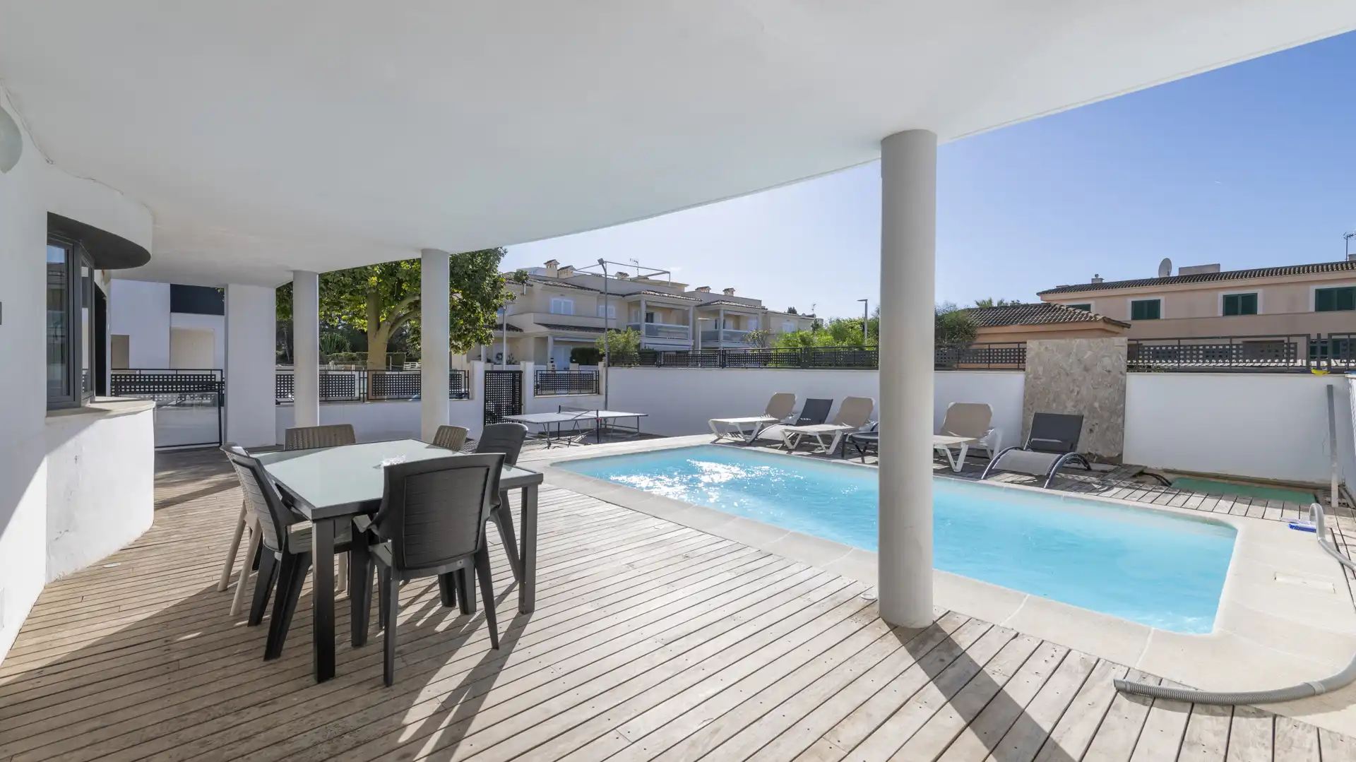 Piscina de Casa o xalet en venda en  Palma de Mallorca amb Aire condicionat, Calefacció i Terrassa