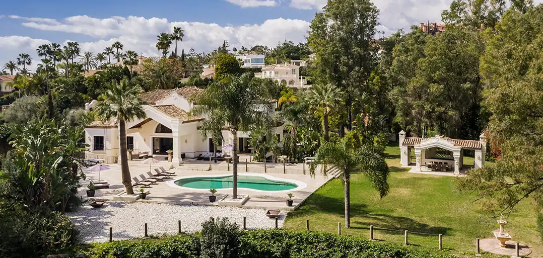 House with pool for sale in Marbella Centro, imagen 2