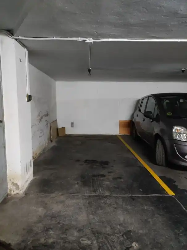 Garage for rent in Sànchez Toca Kalea, Área Romántica