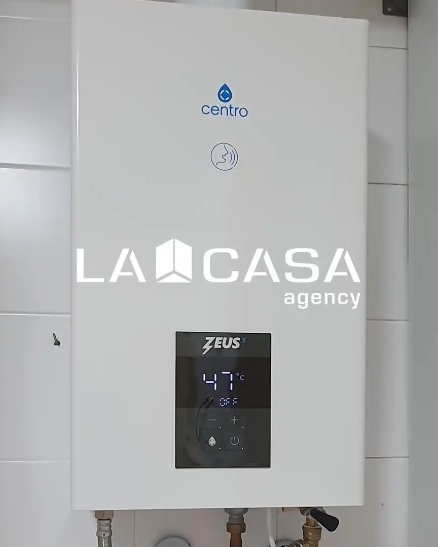 Exterior view of Flat for sale in Sevilla  with Terrace and Storage room