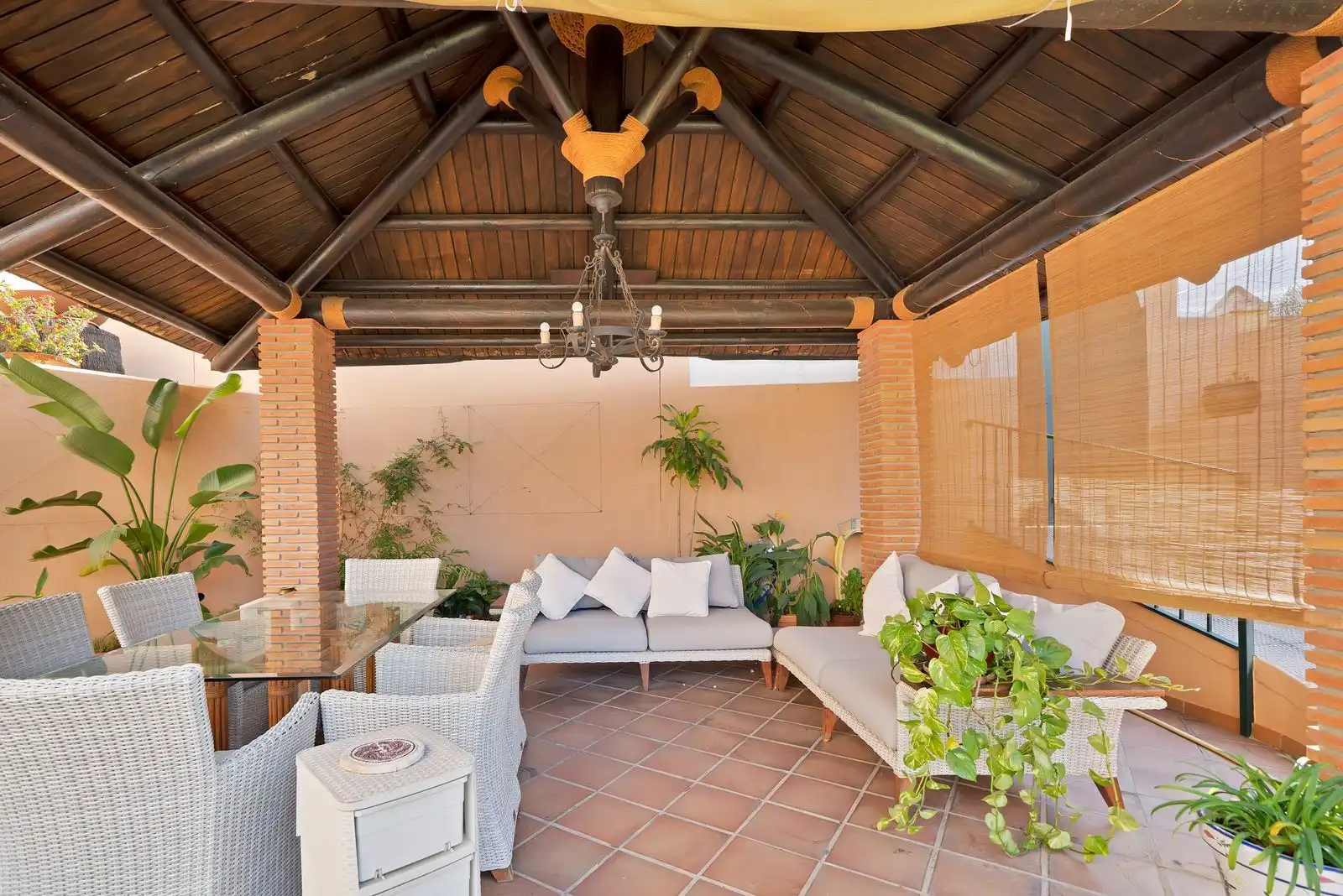 Chalet con piscina en venta en Avenida Pablo Ruiz Picasso 11, imagen 53