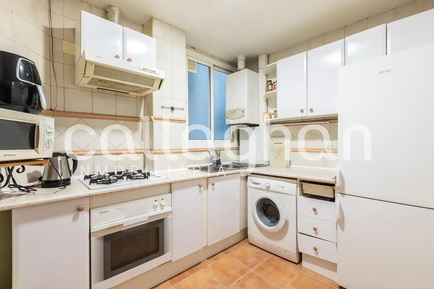 Cuina de Pis de lloguer en Valencia amb Aire condicionat, Calefacció i Parquet