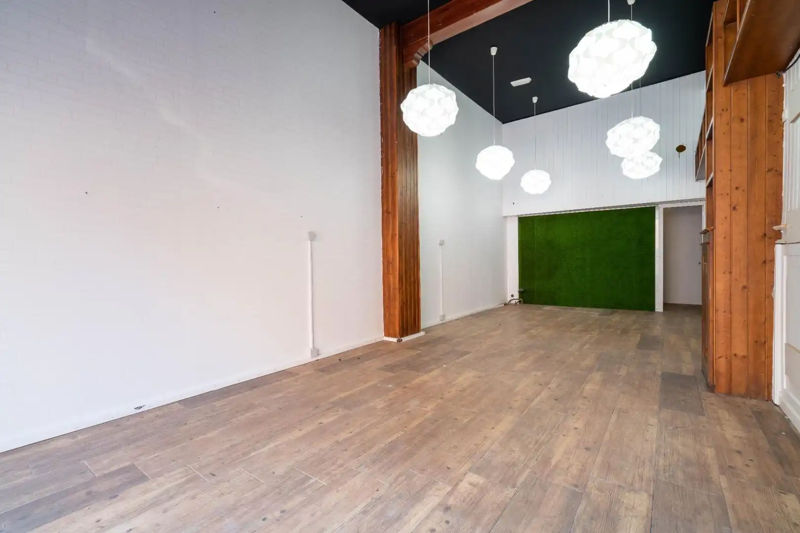 Local en venta en Almería con Aire acondicionado