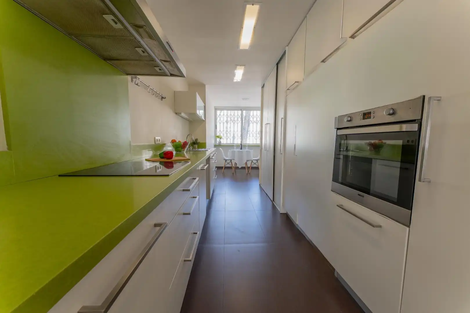 Küche von Wohnung zum Verkauf in Elche / Elx mit Klimaanlage und Balkon