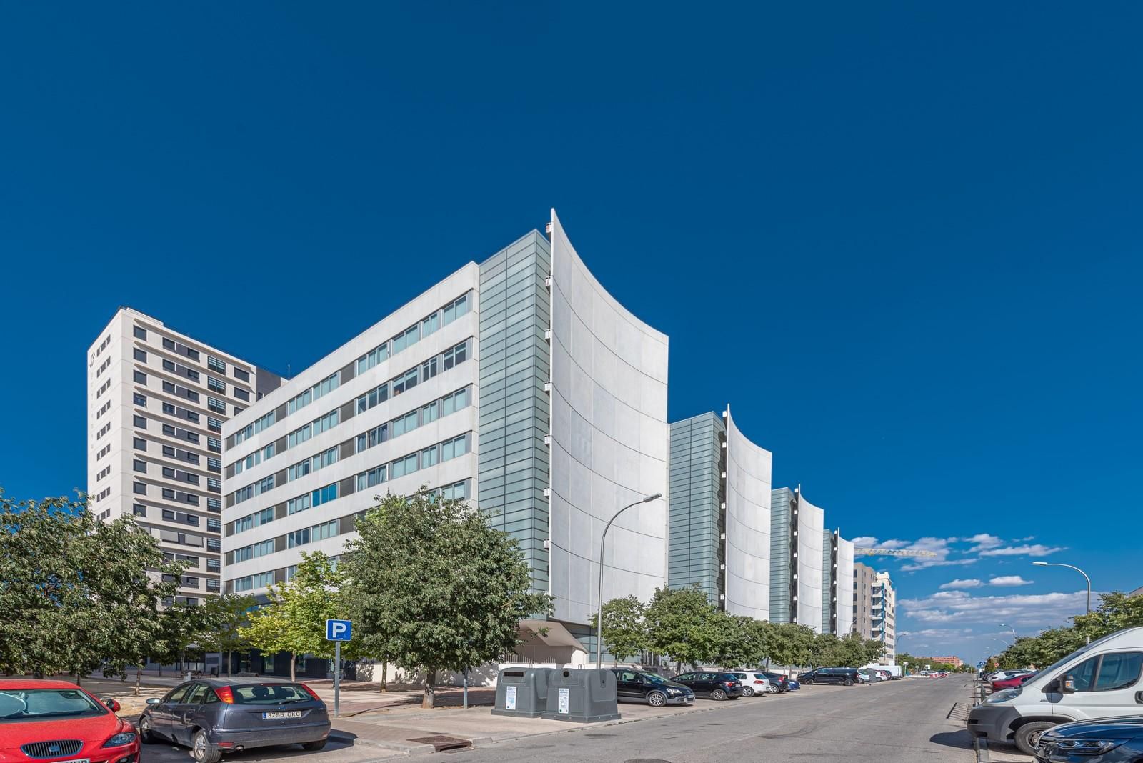 Exterior view of Flat to rent in  Madrid Capital  with Parquet flooring and Storage room