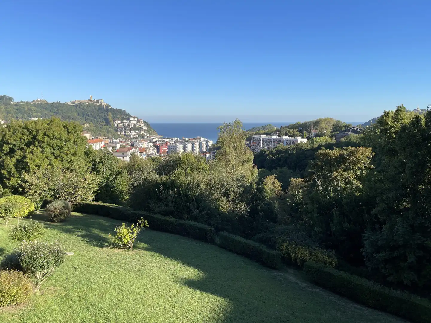 Wohnung zur Miete in Donostia-San Sebastián - Paseo de Heriz, 157, Aiete