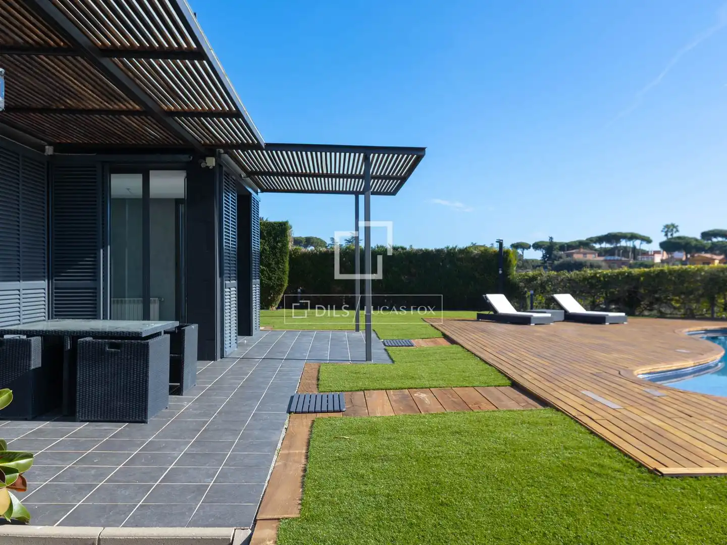 Terrassa de Casa o xalet en venda en Sant Vicenç de Montalt amb Aire condicionat, Calefacció i Jardí privat