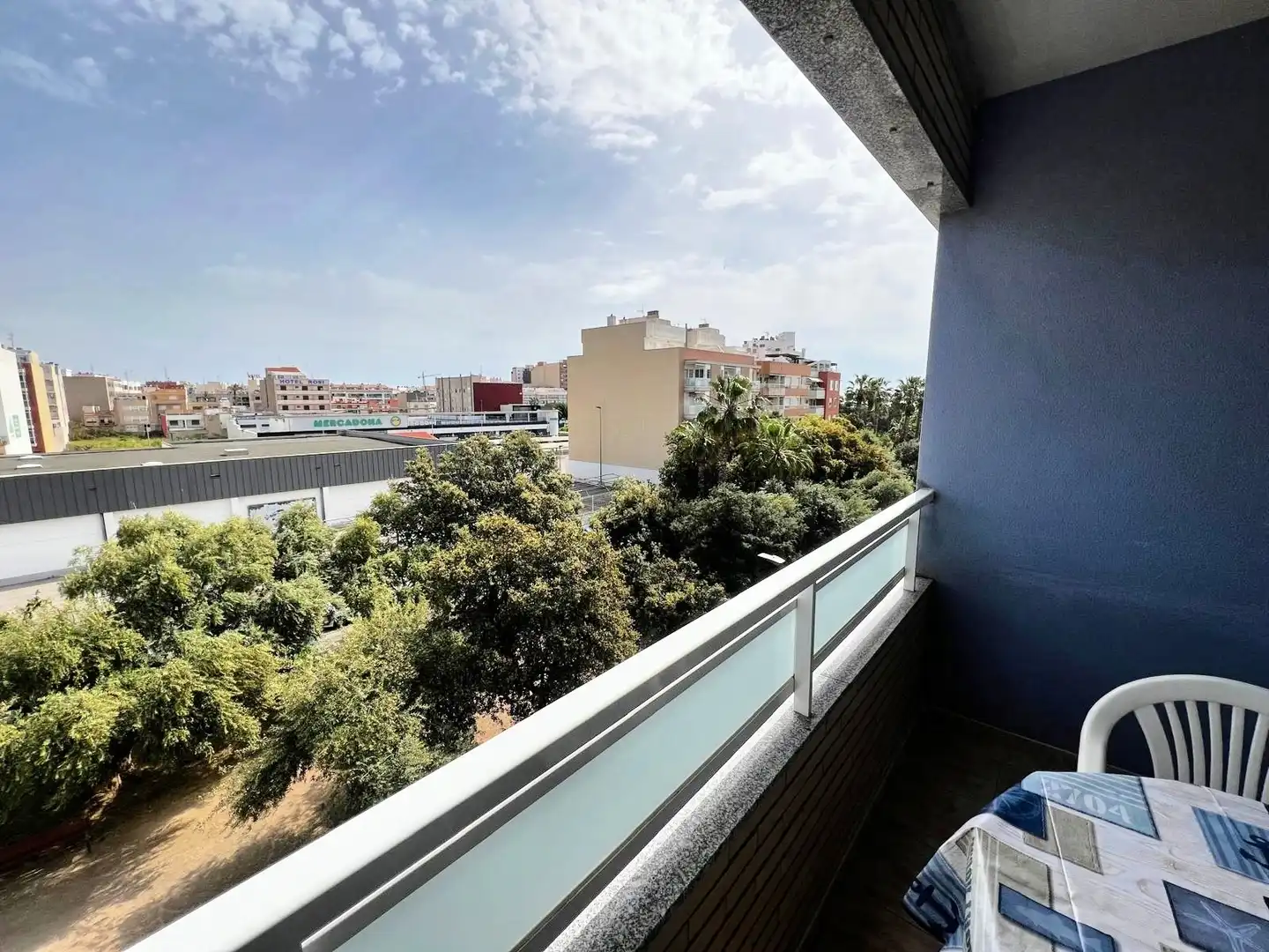 Appartamento con ascensore in affitto a Avinguda de les Corts Valencianes 22, imagen 2