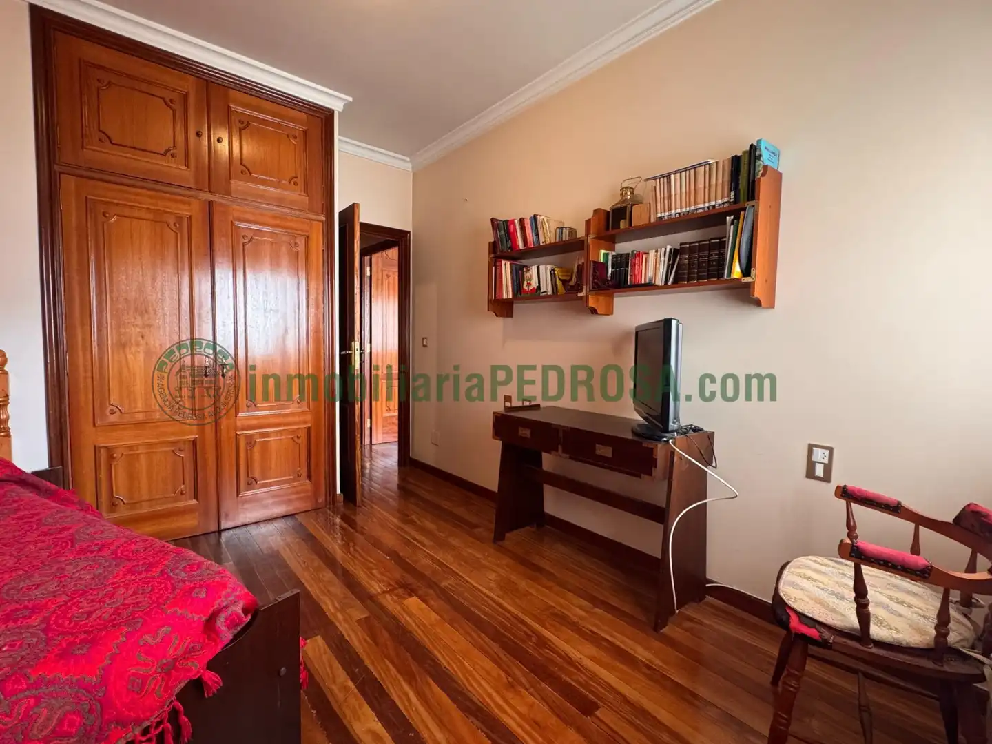 Flat for sale in Calle OLIVA (DA), Centro - Echegaray