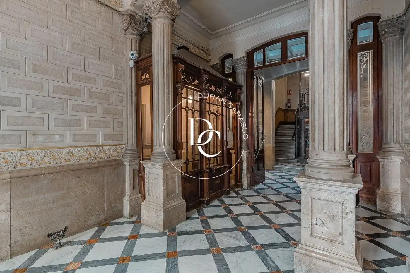 Piso con ascensor en venta en Carrer de Casp, imagen 48