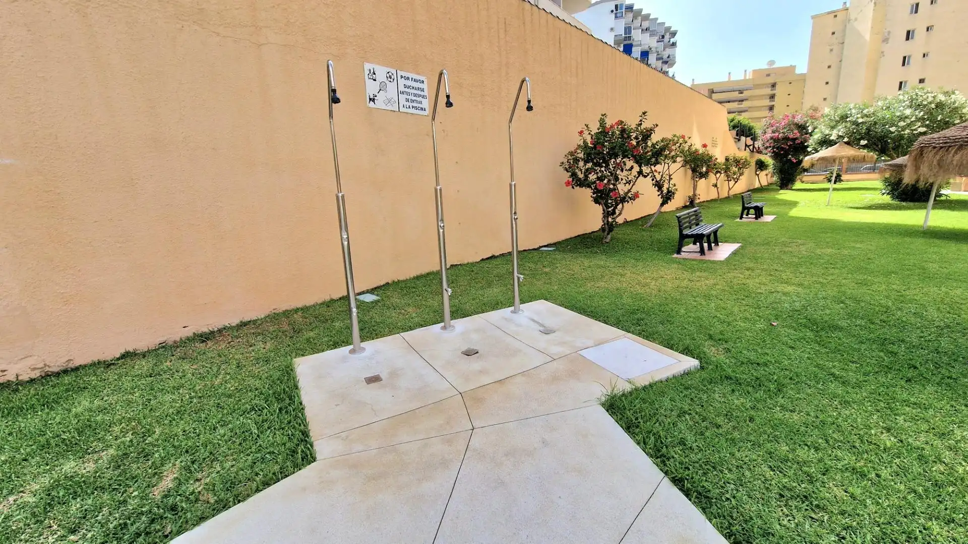 Aparcament de Estudi en venda en Fuengirola amb Aire condicionat, Calefacció i Jardí privat