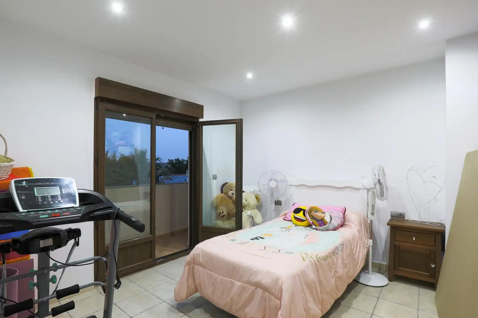 Schlafzimmer von Haus oder Chalet zum Verkauf in Padul mit Klimaanlage, Heizung und Privatgarten
