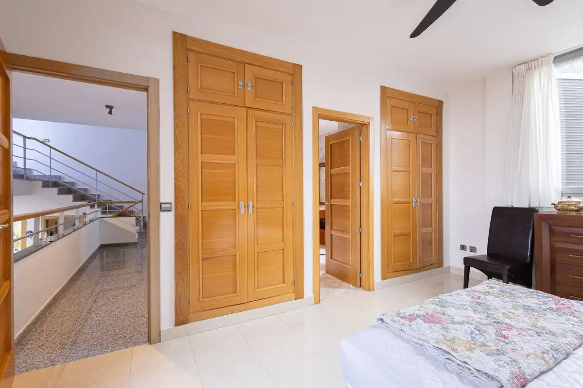 Chalet con terraza en venta en Calle Begonia, imagen 15
