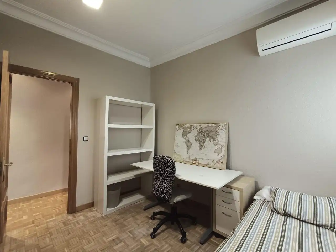 Flat with lift for sale in De Meléndez Valdés, imagen 22