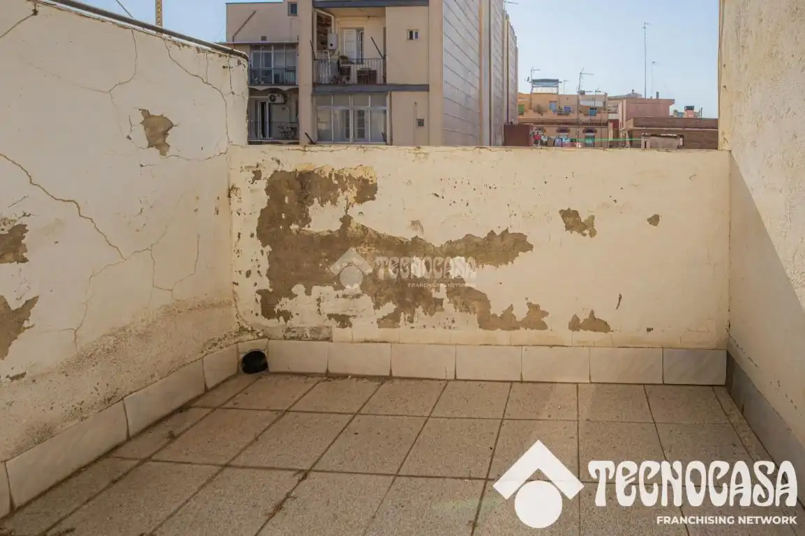 Penthouse with terrace for sale in C. de Riego, imagen 7