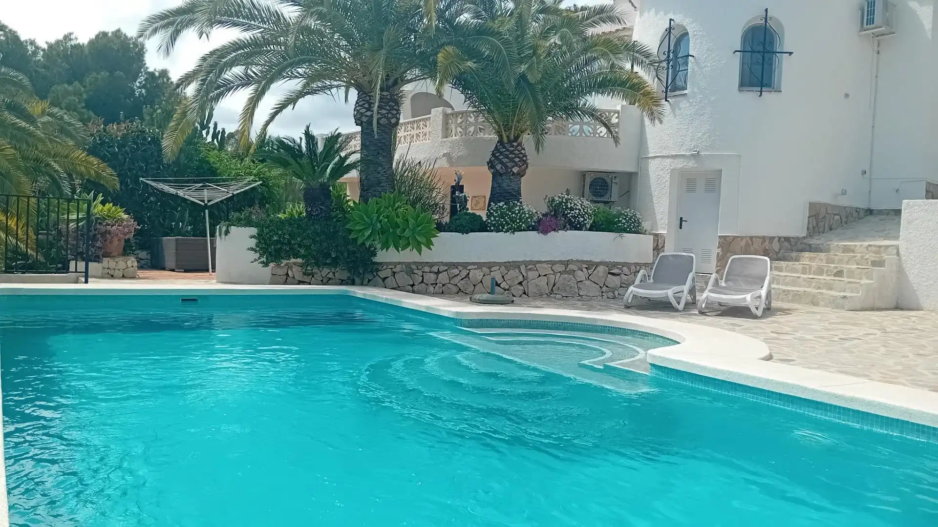 Swimming pool of Houses for sale in Altea la Vella