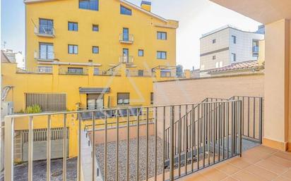 Exterior view of Planta baja for sale in Torelló  with Terrace and Balcony