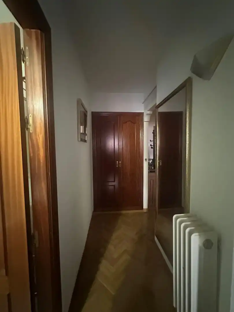 Piso en venta en León Capital  con Calefacción, Terraza y TV