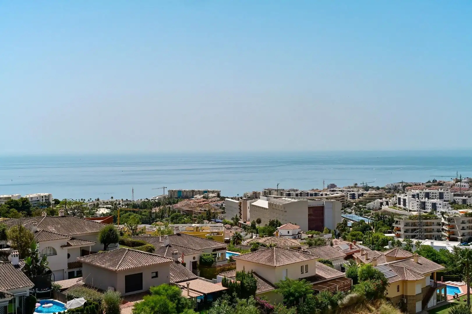 Exterior view of Apartments for sale in Fuengirola  with Air Conditioner, Terrace and Storage room