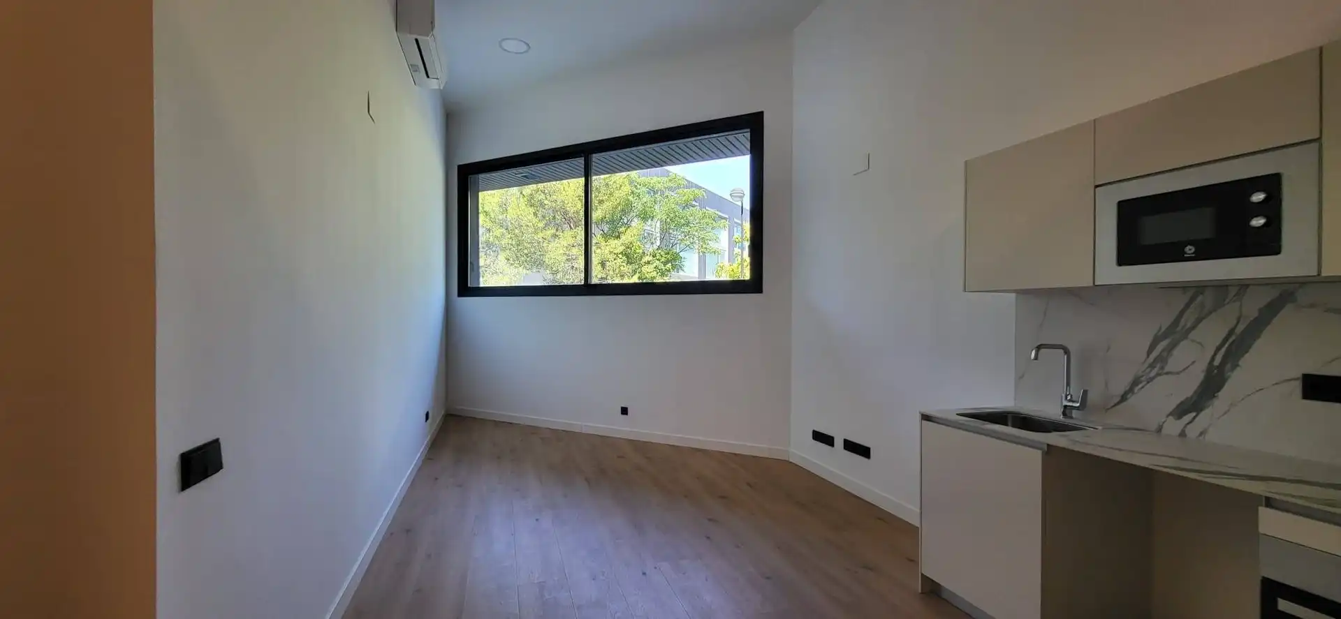 Habitación de Dúplex de alquiler en San Sebastián de los Reyes con Aire acondicionado y Calefacción
