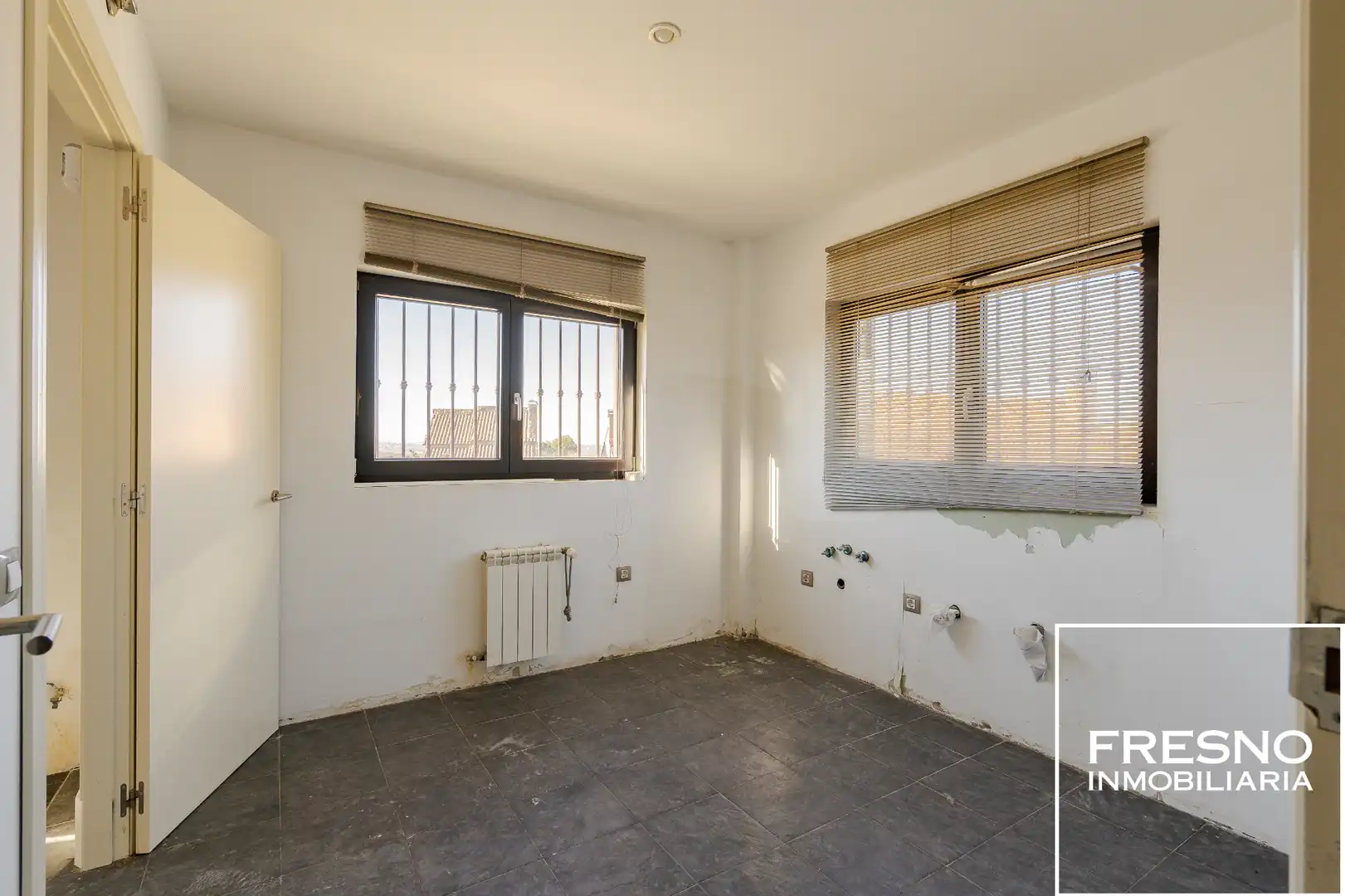 Habitación de Casa o chalet en venta en Cobeña con Calefacción, Jardín privado y Trastero