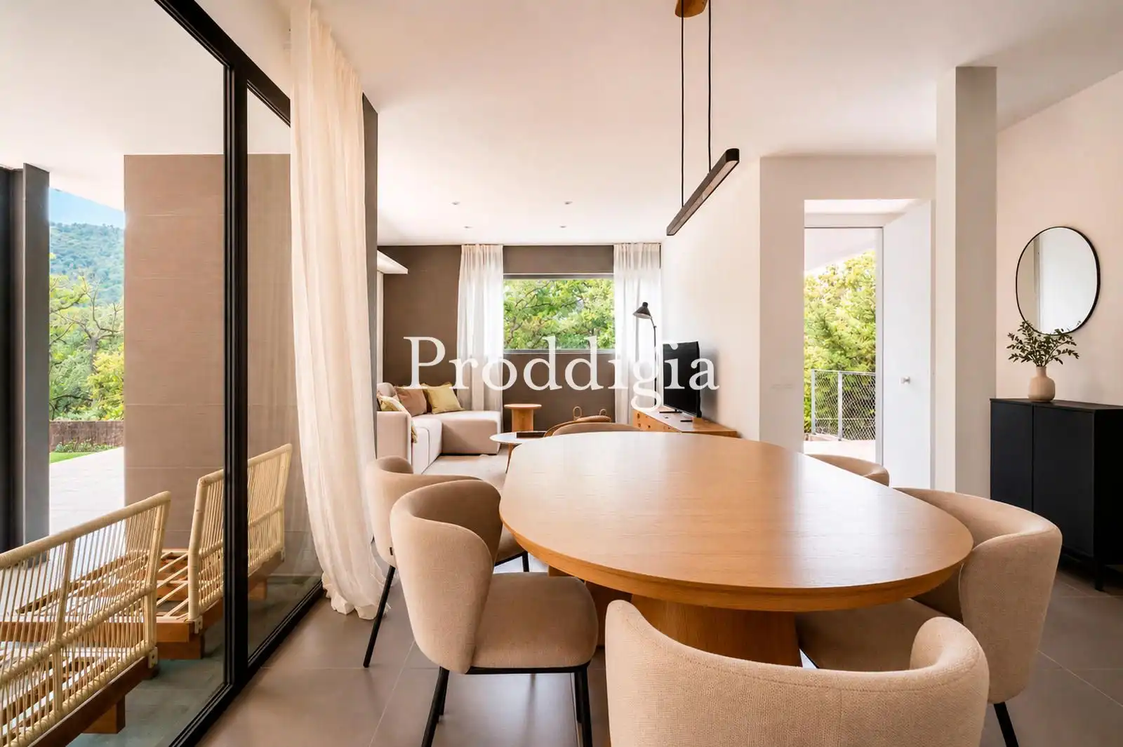 Comedor de Casa o chalet de alquiler en Barcelona con Aire acondicionado, Calefacción y Amueblado