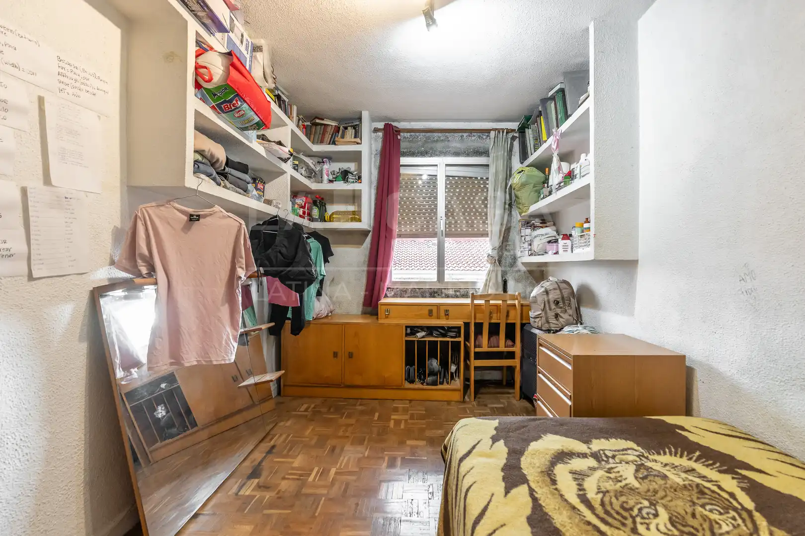 Habitación de Piso en venta en Madrid con Calefacción y Terraza