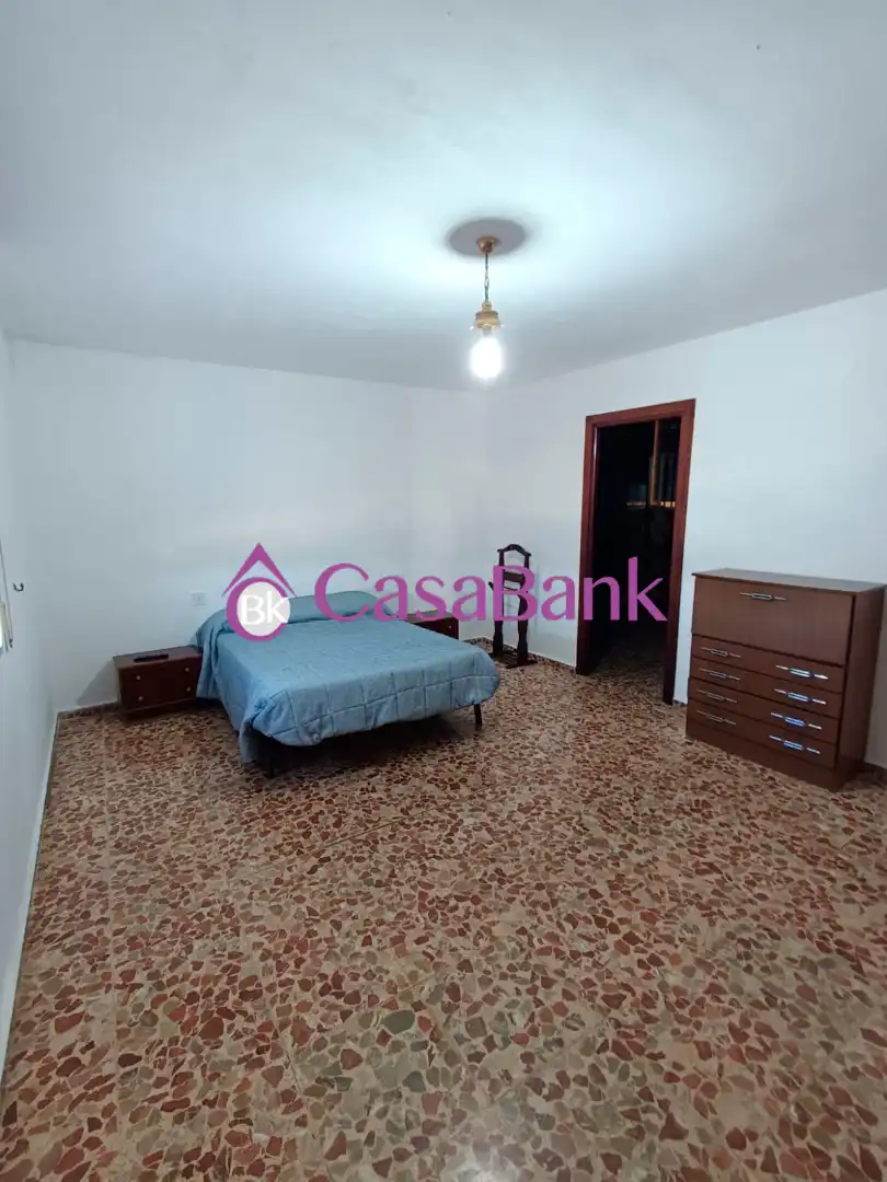 Bedroom of Houses for sale in Córdoba  with Terrace, Storage room and Furnished